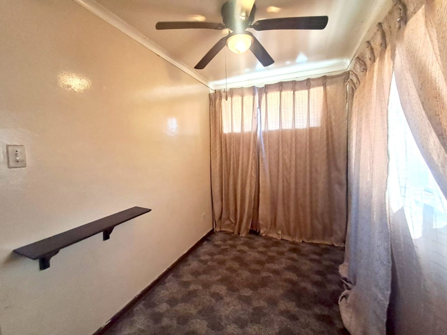 5 Bedroom Property for Sale in Sasolburg Ext 4 Free State